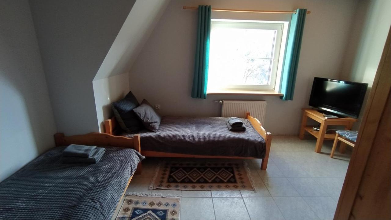 Skaly Spaly Przesieka Esterno foto
