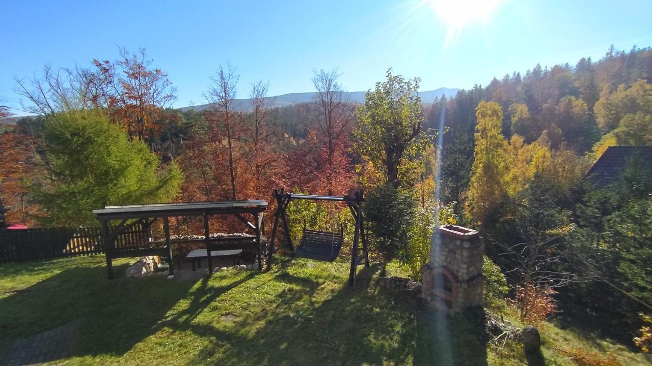 Skaly Spaly Przesieka Esterno foto