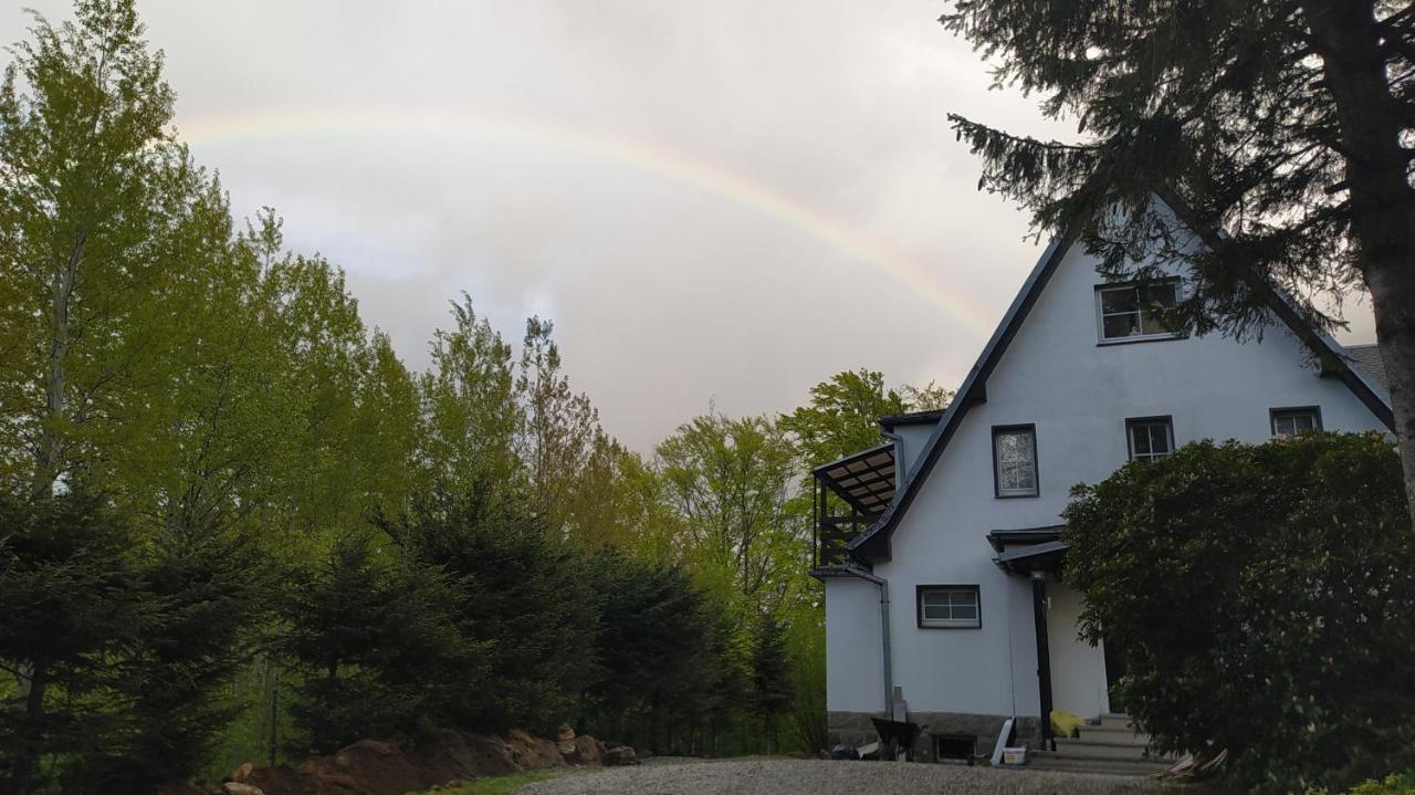 Skaly Spaly Przesieka Esterno foto