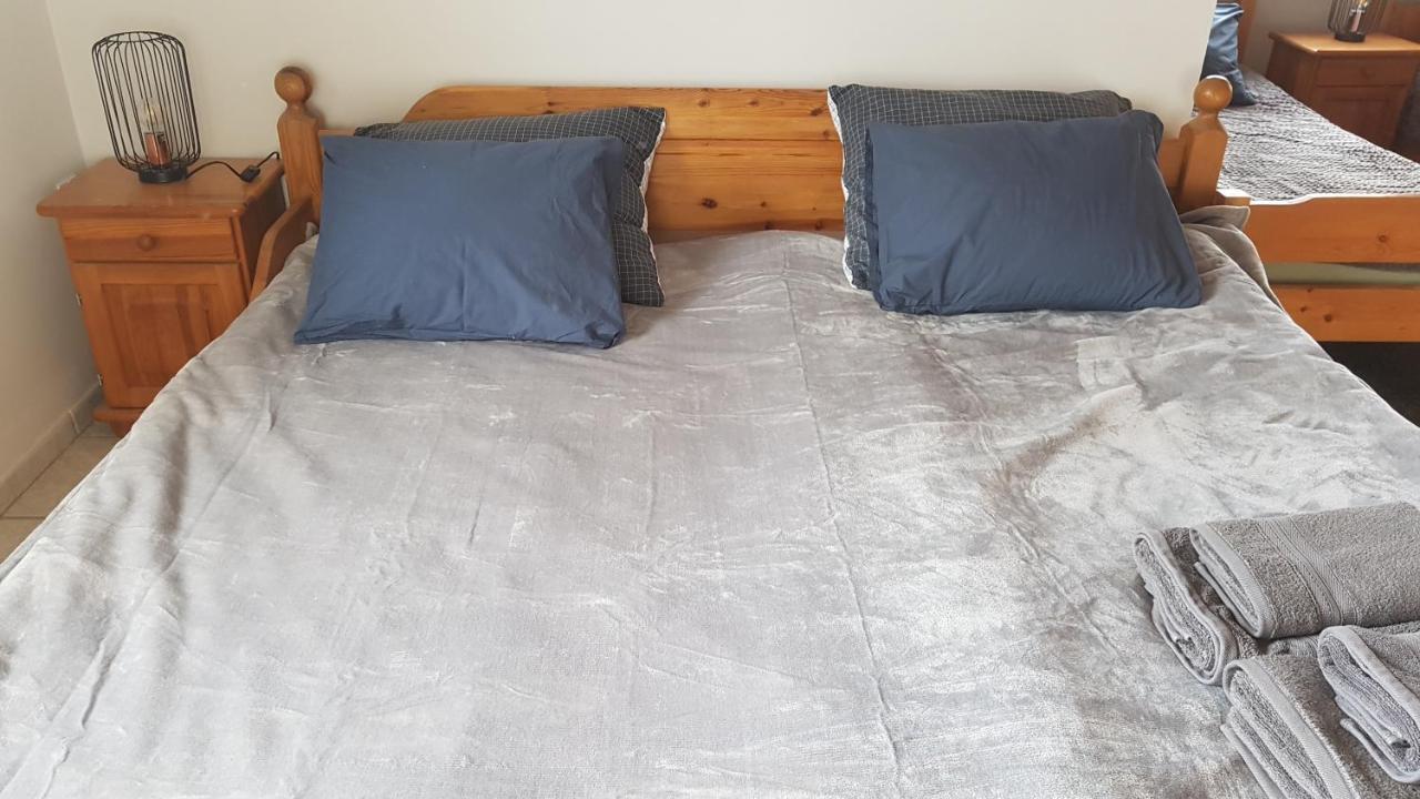 Skaly Spaly Przesieka Esterno foto